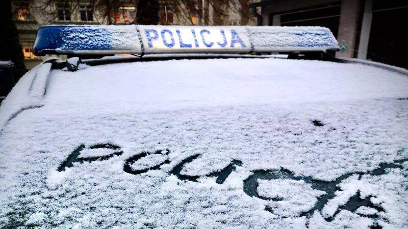 Apel funkcjonariuszy Komendy Powiatowej Policji w Środzie Śląskiej