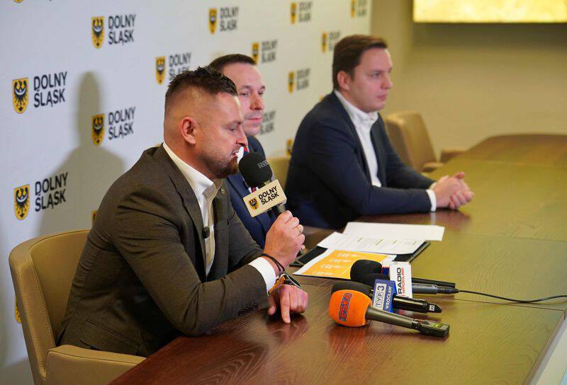 225 milionów zł na modernizacje dróg wojewódzkich. Rusza program „Dolny Śląsk na Dobrej Drodze”