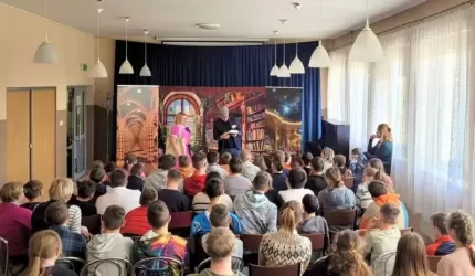 Interaktywne spotkania z nauką i teatrem sposobem na zmianę jakości życia