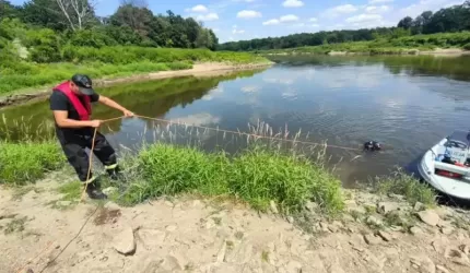 Do Odry wpadło dwóch wędkarzy, niestety jeden nie przeżył [raport strażaków]