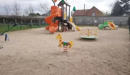 Plac zabaw w Jugowcu pod opieką OSiR