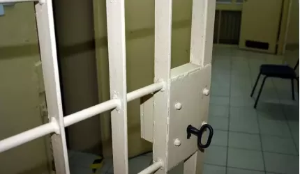 Średzcy policjanci zatrzymali 5 osób poszukiwanych