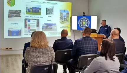 Odprawa roczna w Komendzie Powiatowej Policji w Środzie Śląskiej