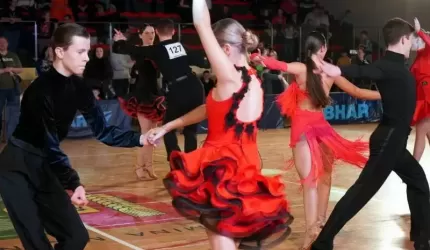 Pełen wdzięku i emocji Turniej Tańca Towarzyskiego w Miękini