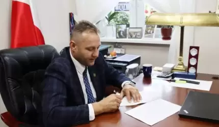 Przy Klubie Malucha w Udaninie będzie plac zabaw! Umowa już podpisana