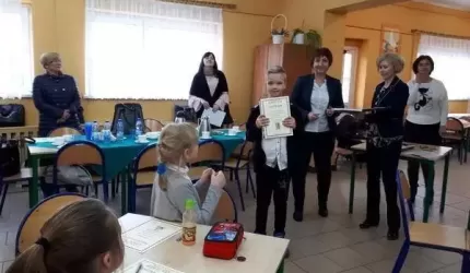 VIII Powiatowy Konkurs Czytelniczy klas II i III