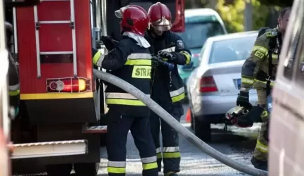 2 osoby poszkodowane w wypadku w Cesarzowicach [raport strażaków]