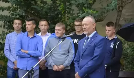 Rozpoczęcie roku szkolnego w szkołach ponadgimnazjalnych