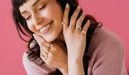 Jakie pierścionki zaręczynowe są modne?