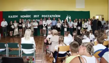 Zakończenie roku szkolnego w Szkole Podstawowej w Ujeździe Górnym