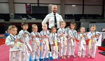 Medalowy sukces zawodników ze Środy Śląskiej i Kostomłotów – 33 krążki na mistrzostwach!