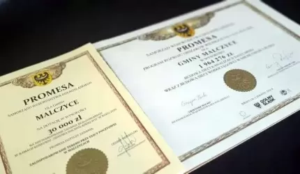 Wójt odebrał promesy. Kolejne inwestycje w gminie Malczyce