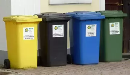 Wójt Gminy Kostomłoty informuje o zmianie systemu gospodarowania odpadami