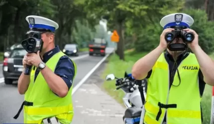 Policyjne działania "Prędkość" na drogach powiatu średzkiego