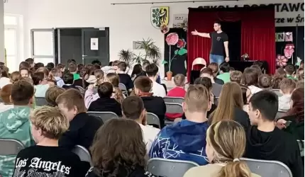 Spektakle o tematyce profilaktycznej dla dzieci i młodzieży
