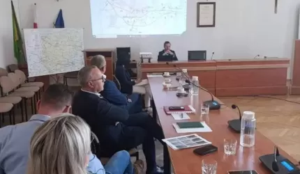 Spotkanie w starostwie w sprawie przebudowy dróg krajowych