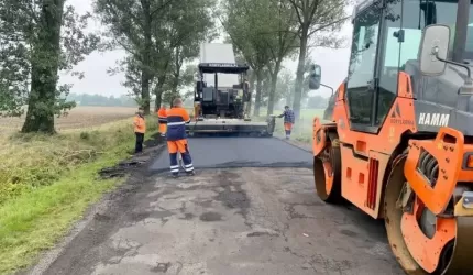 Kończy się remont drogi w Różanej