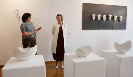 "Uchwycone w ruchu ale nie zatrzymane"… - Wystawa Agaty Marcinkowskiej już otwarta