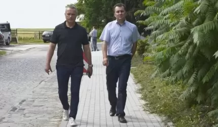 Odebrana została kolejna powiatowo-gminna inwestycja chodnikowa