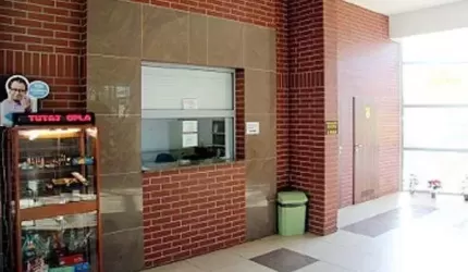 Czy można kupić bilet miesięczny na średzkim dworcu?