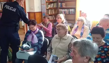 W trosce o bezpieczeństwo seniorów. Spotkanie z policjantami w Udaninie