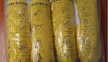 Średzcy policjanci otrzymali rzutki ratunkowe