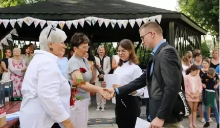 Zakończenie roku szkolnego w powiatowych szkołach [zdjęcia]