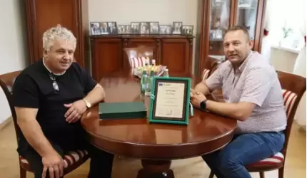 Wójt podziękował sołtysowi Konar za udział w konkursie Piękna Wieś Dolnośląska