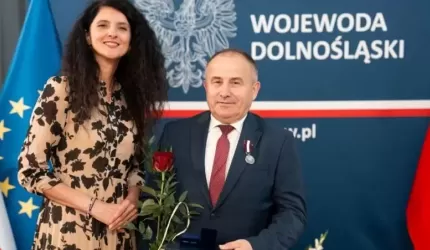 Burmistrz Miękini uhonorowany Odznaką za Zasługi dla Samorządu Terytorialnego