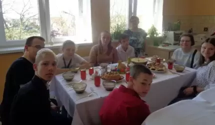 Szkolne Koło Caritas zorganizowało spotkanie wielkanocne