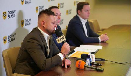 225 milionów zł na modernizacje dróg wojewódzkich. Rusza program „Dolny Śląsk na Dobrej Drodze”