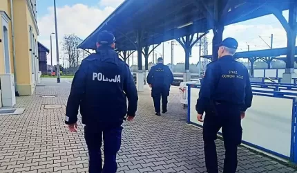 Średzcy policjanci połączyli siły z funkcjonariuszami Służby Ochrony Kolei