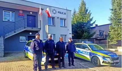 Nowy radiowóz, w nowych barwach dla policjantów z Miękini
