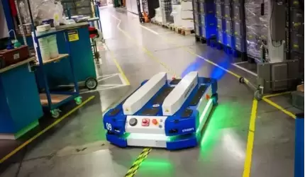 Automatyczna identyfikacja produktów dla poprawy wydajności produkcji i magazynowania