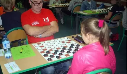 Turniej warcabowy trwa