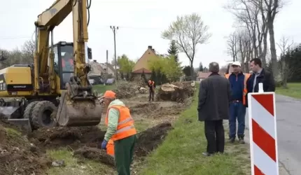 Trwa remont drogi powiatowej Udanin - Piekary