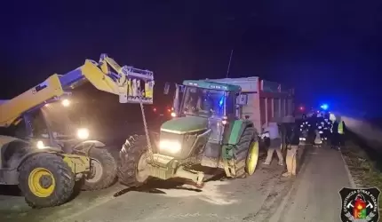 Kolizja z traktorem (z raportu straży pożarnej)
