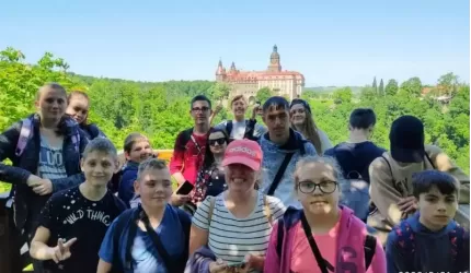 Wycieczki edukacyjne dla uczniów powiatowych szkół