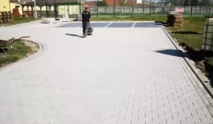 Budowa parkingu w Głosce coraz bliżej końca