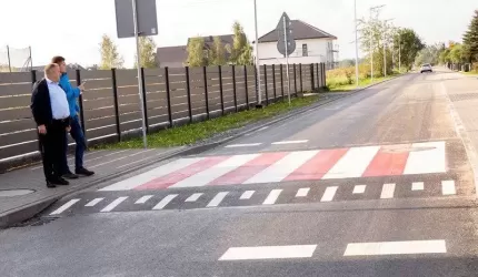 Gmina Miękinia: Znacząca inwestycja drogowa w Lutyni już odebrana