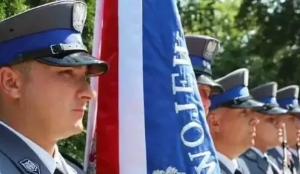 "Zostań jednym z nas". Trwa rekrutacja do służby w policji
