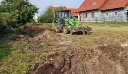 Nowe place zabaw w Brzezinie i  Pisarzowicach