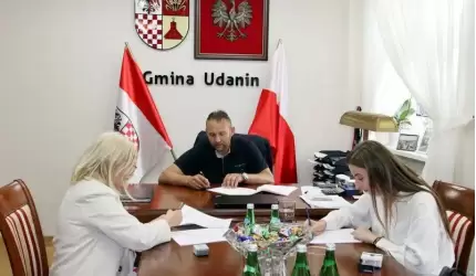 Gmina Udanin podpisała umowę na program profilaktyki nowotworów skóry na rok 2024