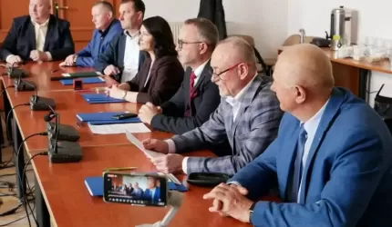 Osiem odcinków powiatowych dróg zostanie wyremontowanych. Podpisano umowy z wykonawcami