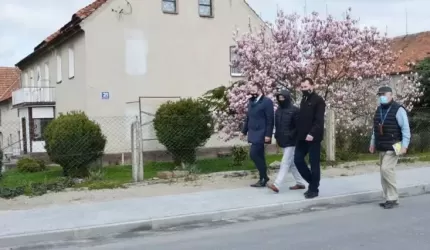 Chodnik w Gościsławiu już po odbiorze