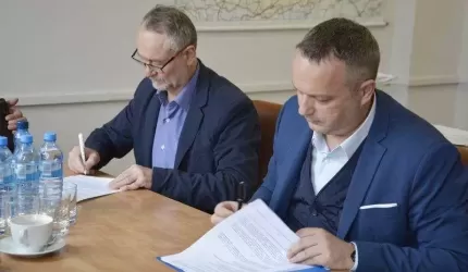 Umowy na przebudowy dróg podpisane