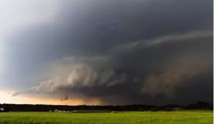 Mogą wystąpić na naszym terenie burze z gradem!