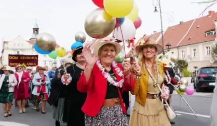 Barwne obchody Dnia Seniora w Środzie Śląskiej