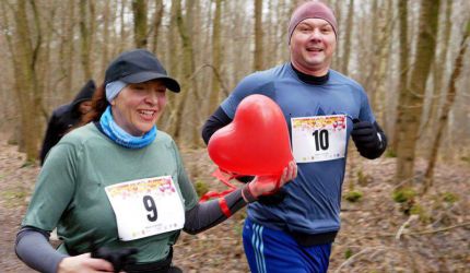 Walentynki na sportowo. Zimowy Bieg Piasta rozgrzał Wilkszyn [zdjęcia]