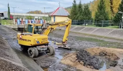 Stop powodzi! Prace interwencyjne Wód Polskich na terenie powiatu średzkiego